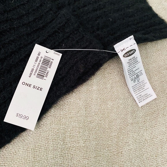 Black Scarf - Picture 2 of 2